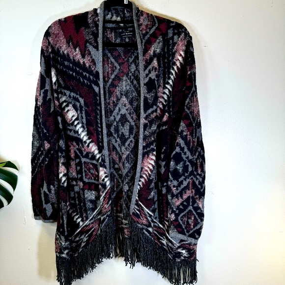 Lucky Brand tribal print kimono fringe Aztec sweater red black medium SP206 - Picture 1 of 11